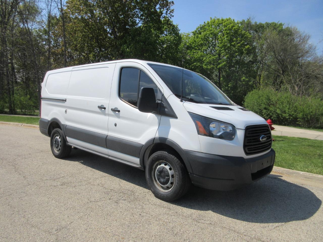 Ford Transit Van T-250 130" Low Rf 9000 GVWR Sliding RH Dr 2017