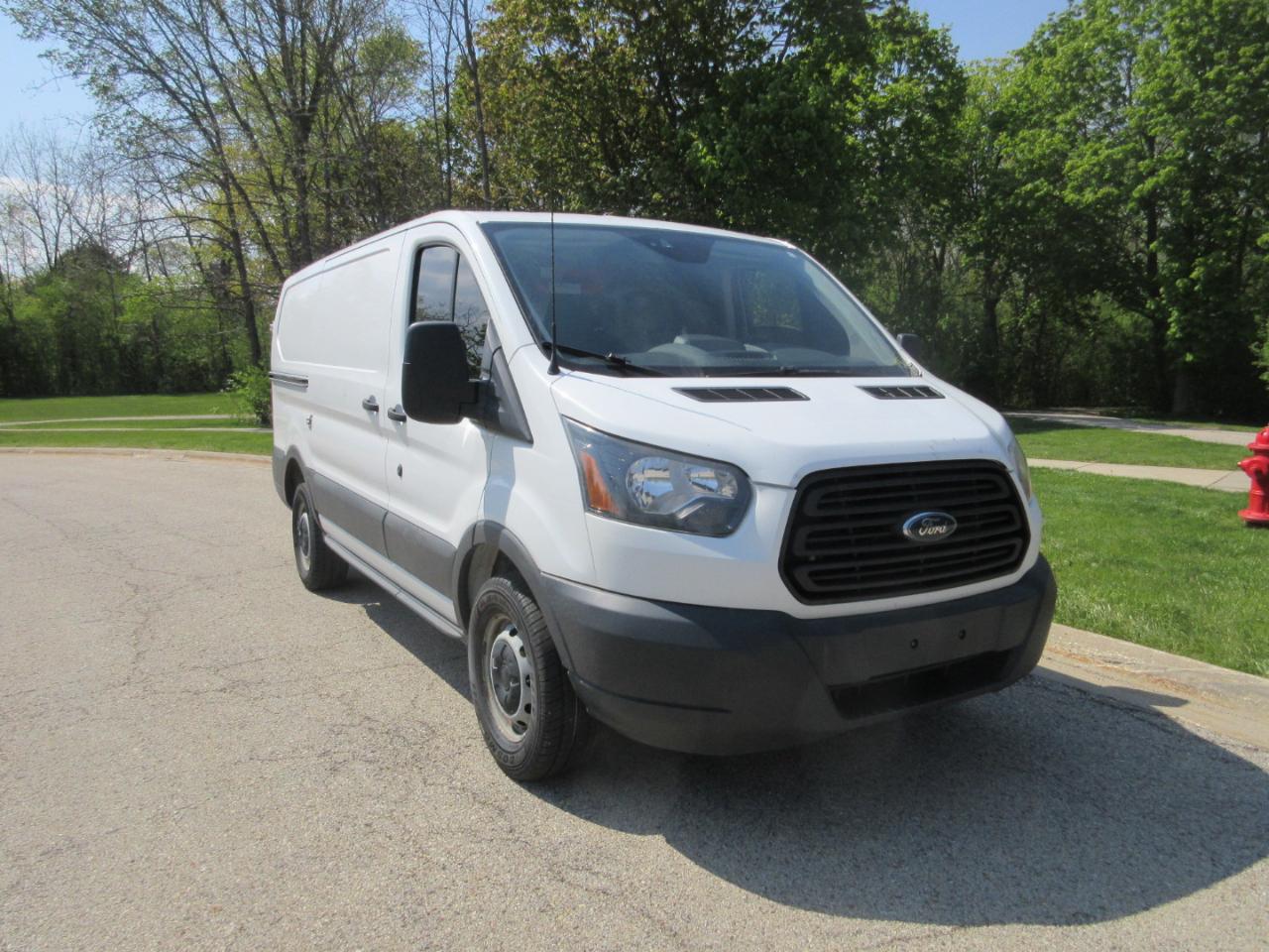Ford Transit Van T-250 130" Low Rf 9000 GVWR Sliding RH Dr 2017