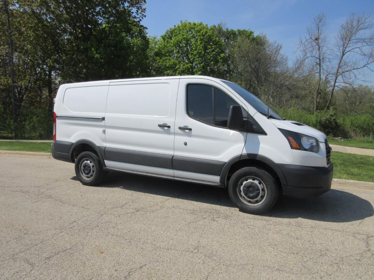 Ford Transit Van T-250 130" Low Rf 9000 GVWR Sliding RH Dr 2017