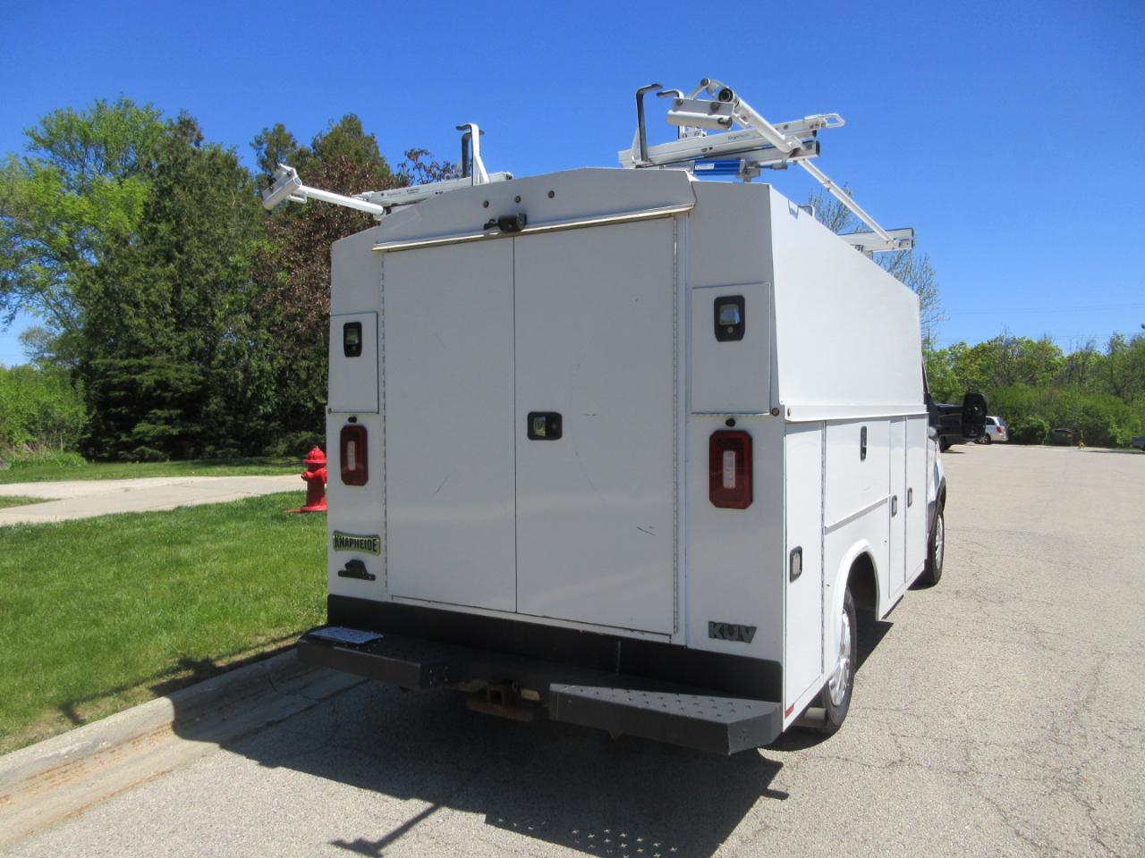 Ford Transit Cutaway T-350 SRW 138" WB 9500 GVWR 2019