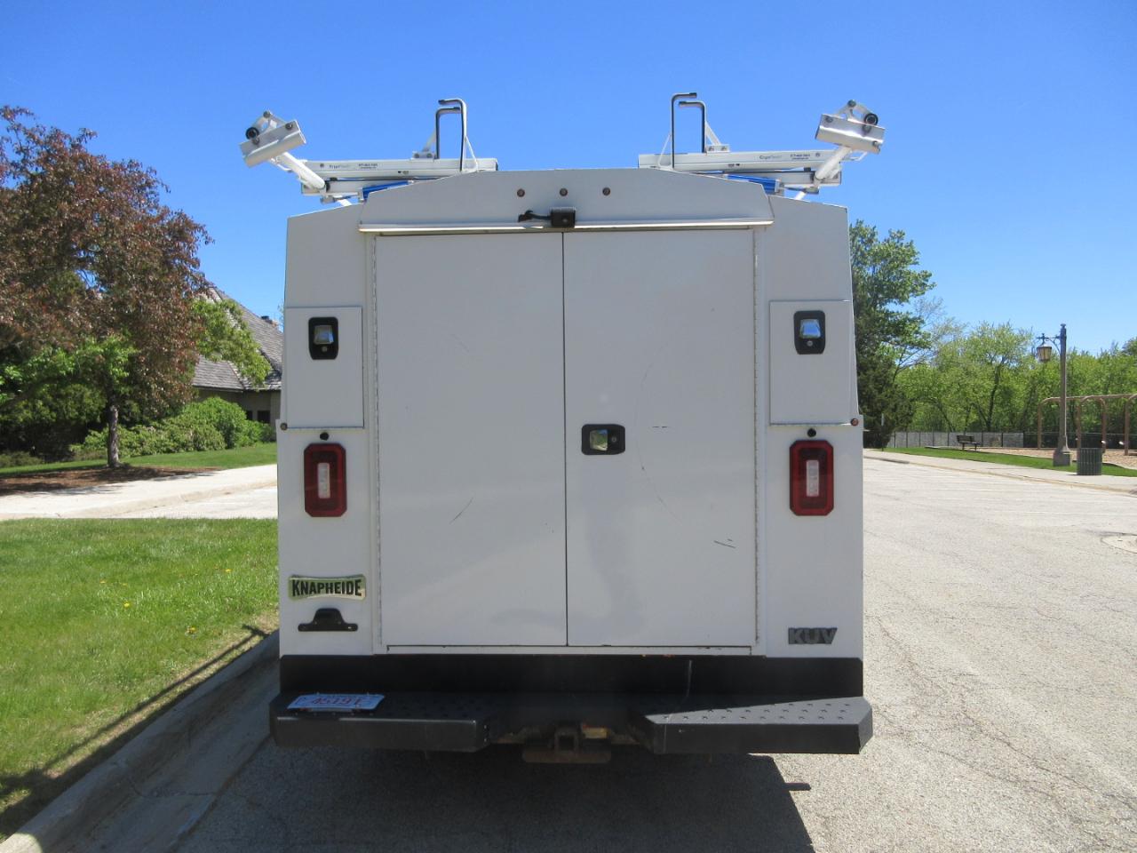 Ford Transit Cutaway T-350 SRW 138" WB 9500 GVWR 2019