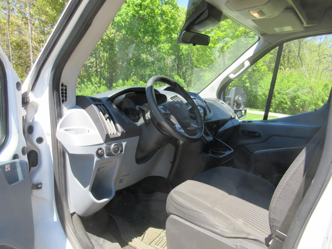 Ford Transit Cutaway T-350 SRW 138" WB 9500 GVWR 2019
