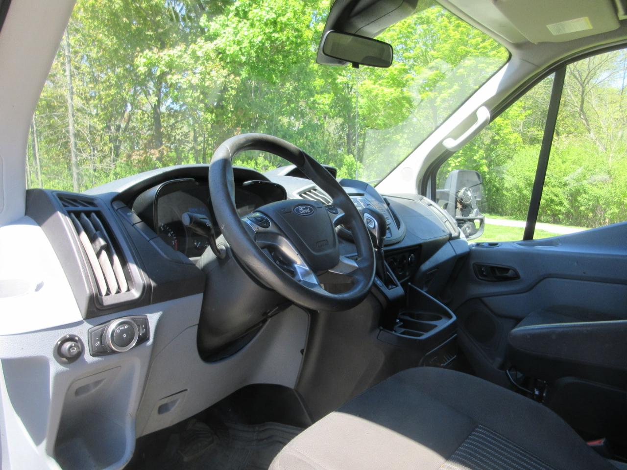 Ford Transit Cutaway T-350 SRW 138" WB 9500 GVWR 2019