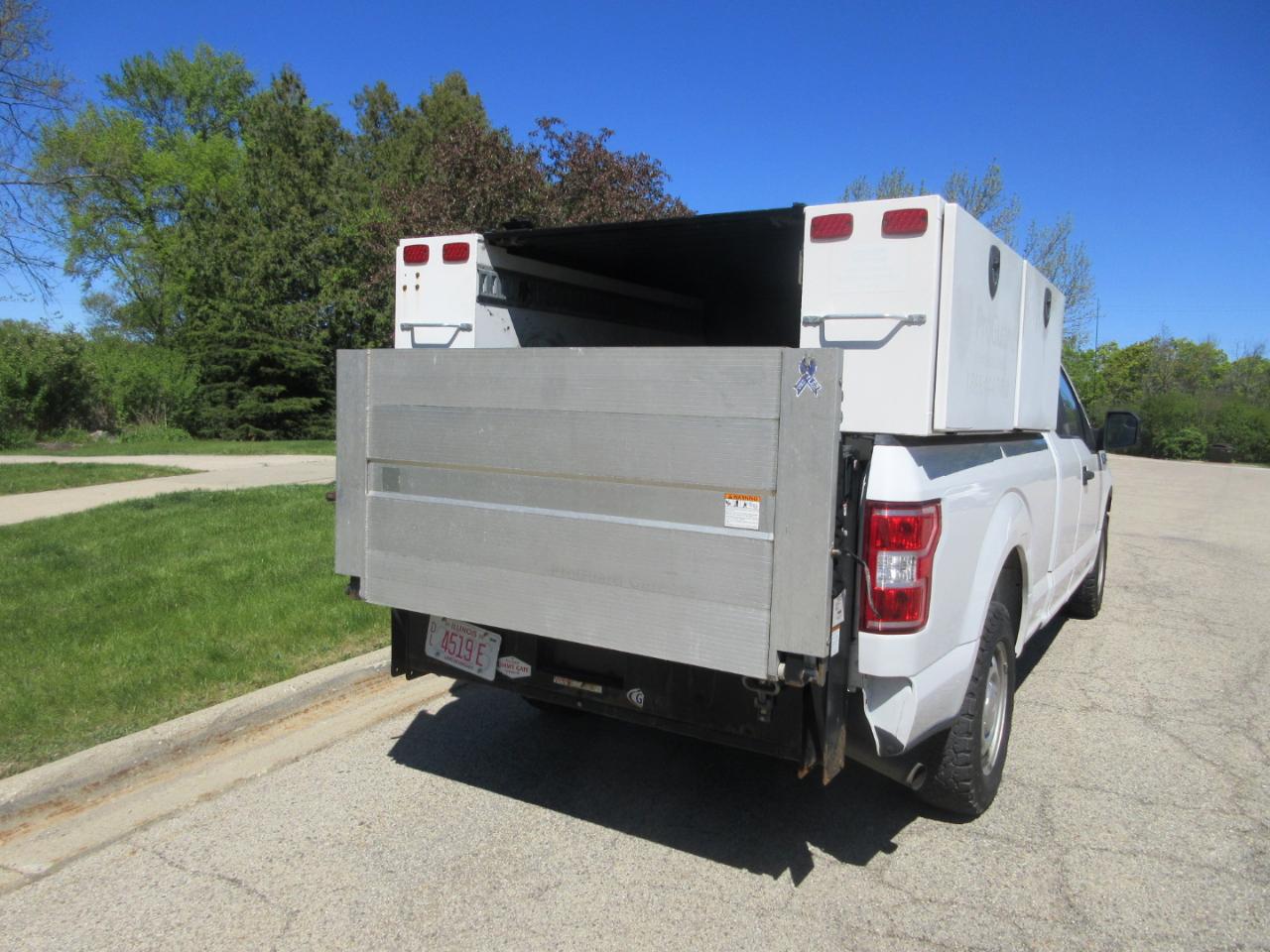 Ford F-150 XL 2WD SuperCab 8' Box 2018