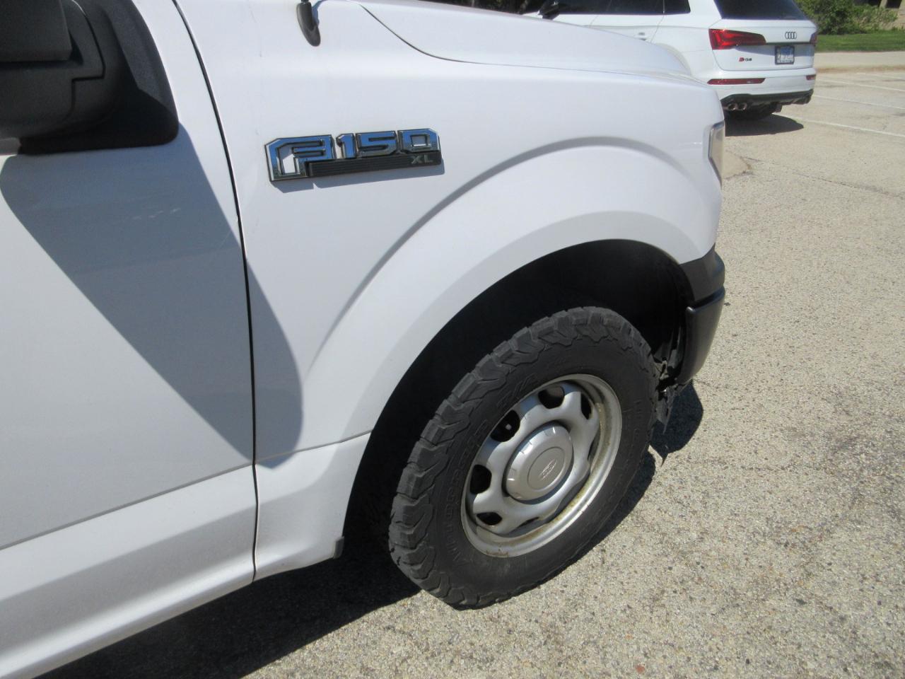Ford F-150 XL 2WD SuperCab 8' Box 2018