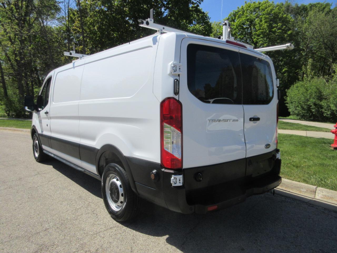 Ford Transit Van T-250 148" Low Rf 9000 GVWR Swing-Out RH Dr 2019