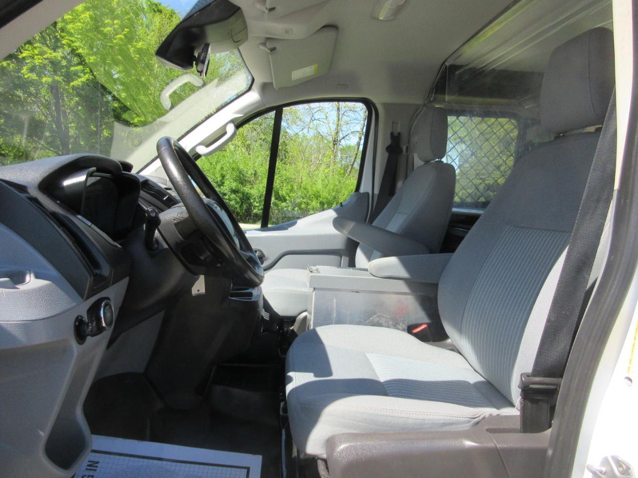 Ford Transit Van T-250 148" Low Rf 9000 GVWR Swing-Out RH Dr 2019