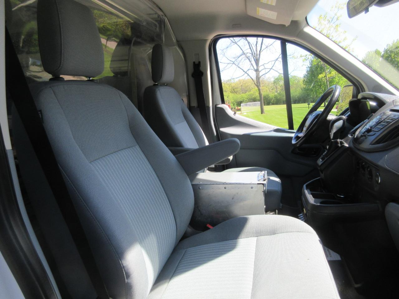 Ford Transit Van T-250 148" Low Rf 9000 GVWR Swing-Out RH Dr 2019