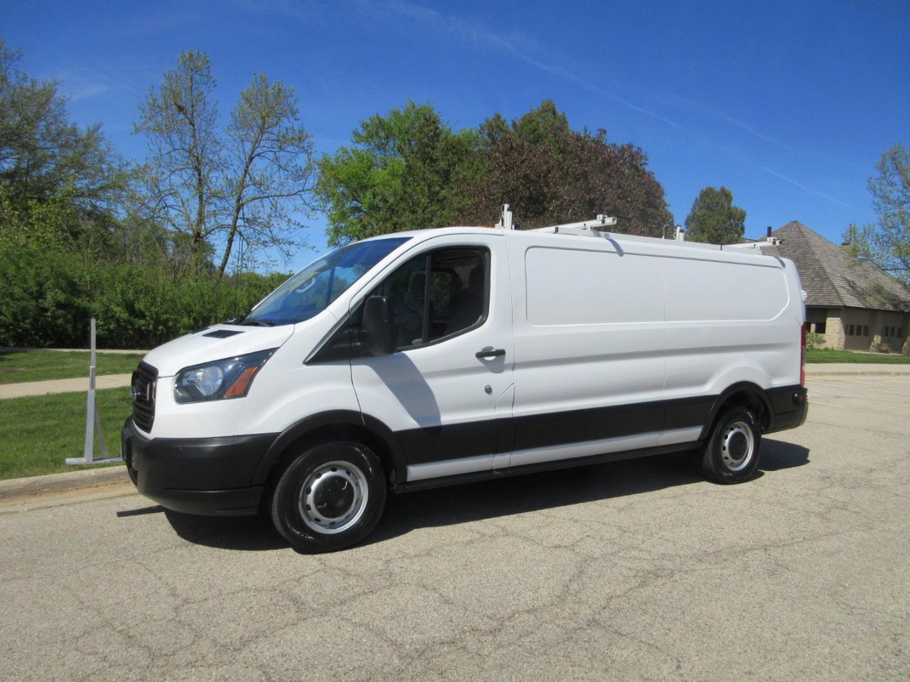 Ford Transit Van T-250 148" Low Rf 9000 GVWR Swing-Out RH Dr 2019