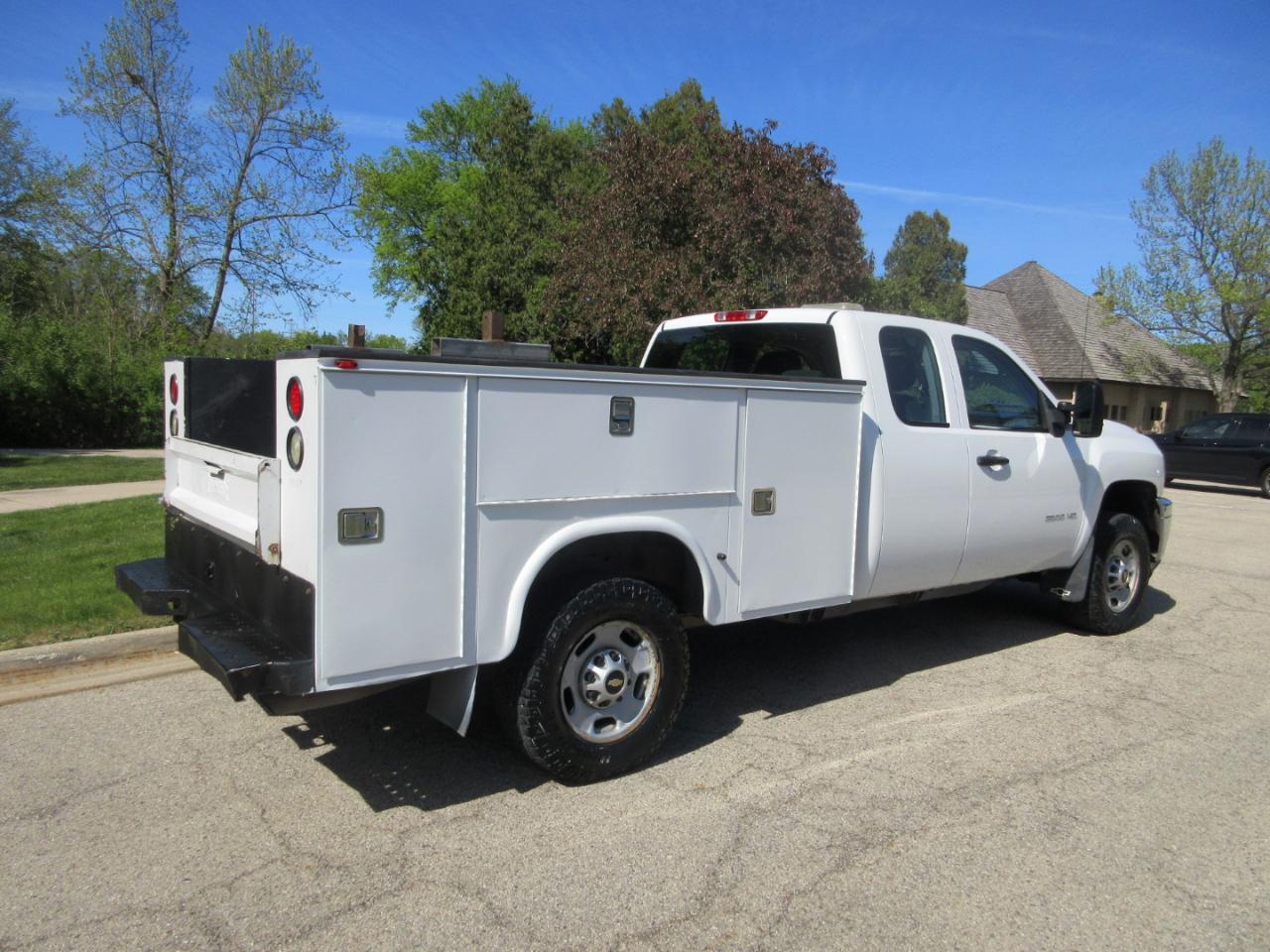 Chevrolet Silverado 2500HD 4WD Ext Cab 158.2" Work Truck 2011