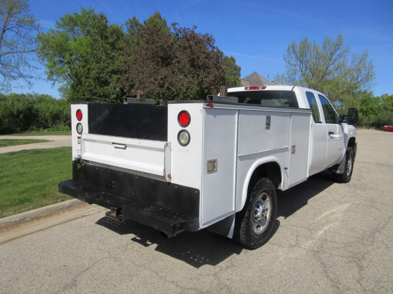 Chevrolet Silverado 2500HD 4WD Ext Cab 158.2" Work Truck 2011