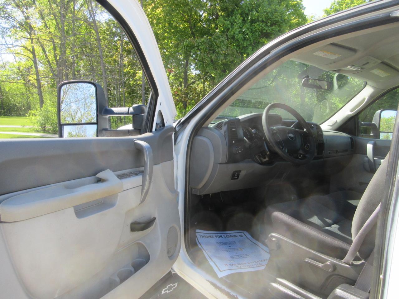 Chevrolet Silverado 2500HD 4WD Ext Cab 158.2" Work Truck 2011