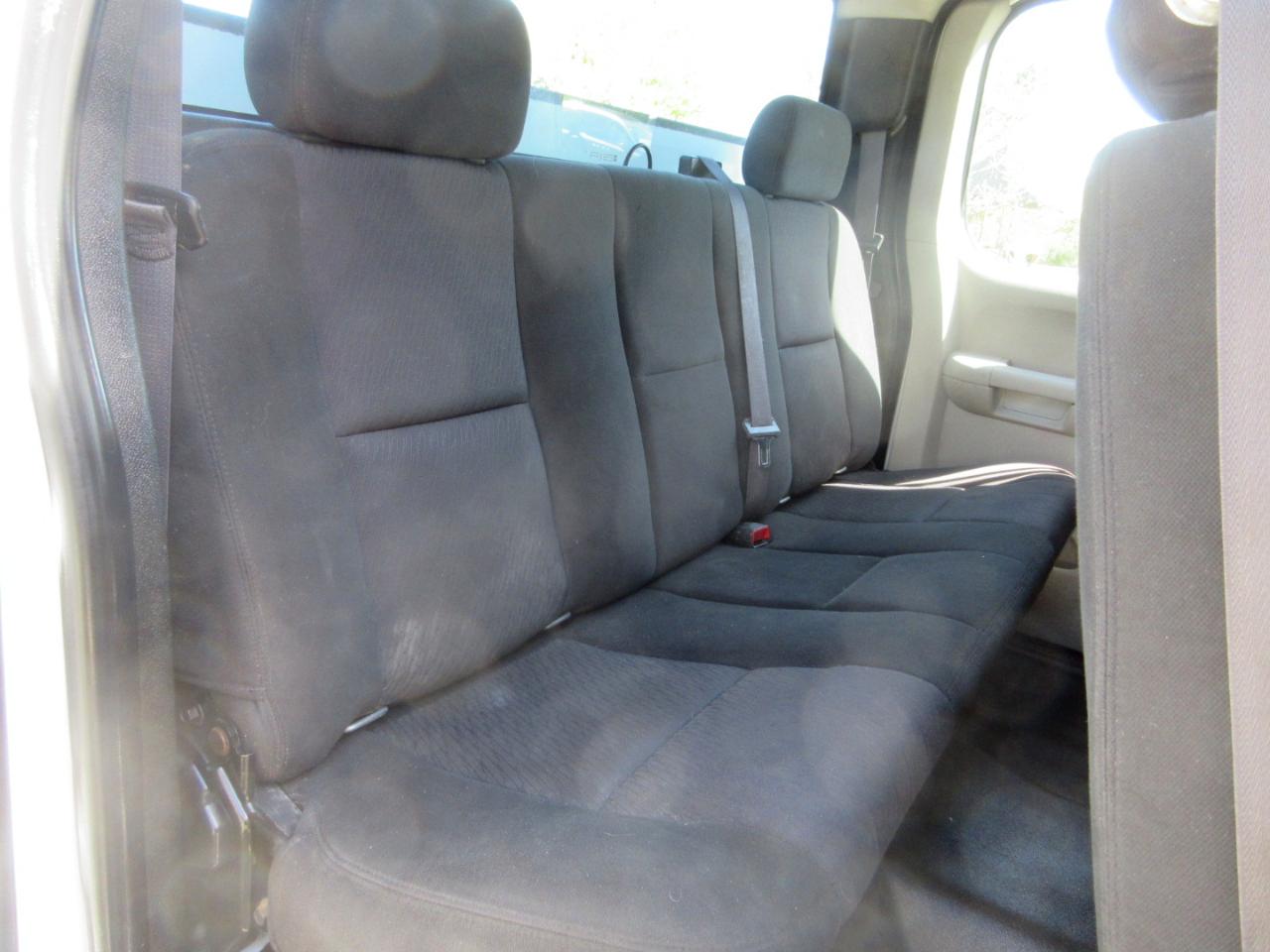 Chevrolet Silverado 2500HD 4WD Ext Cab 158.2" Work Truck 2011