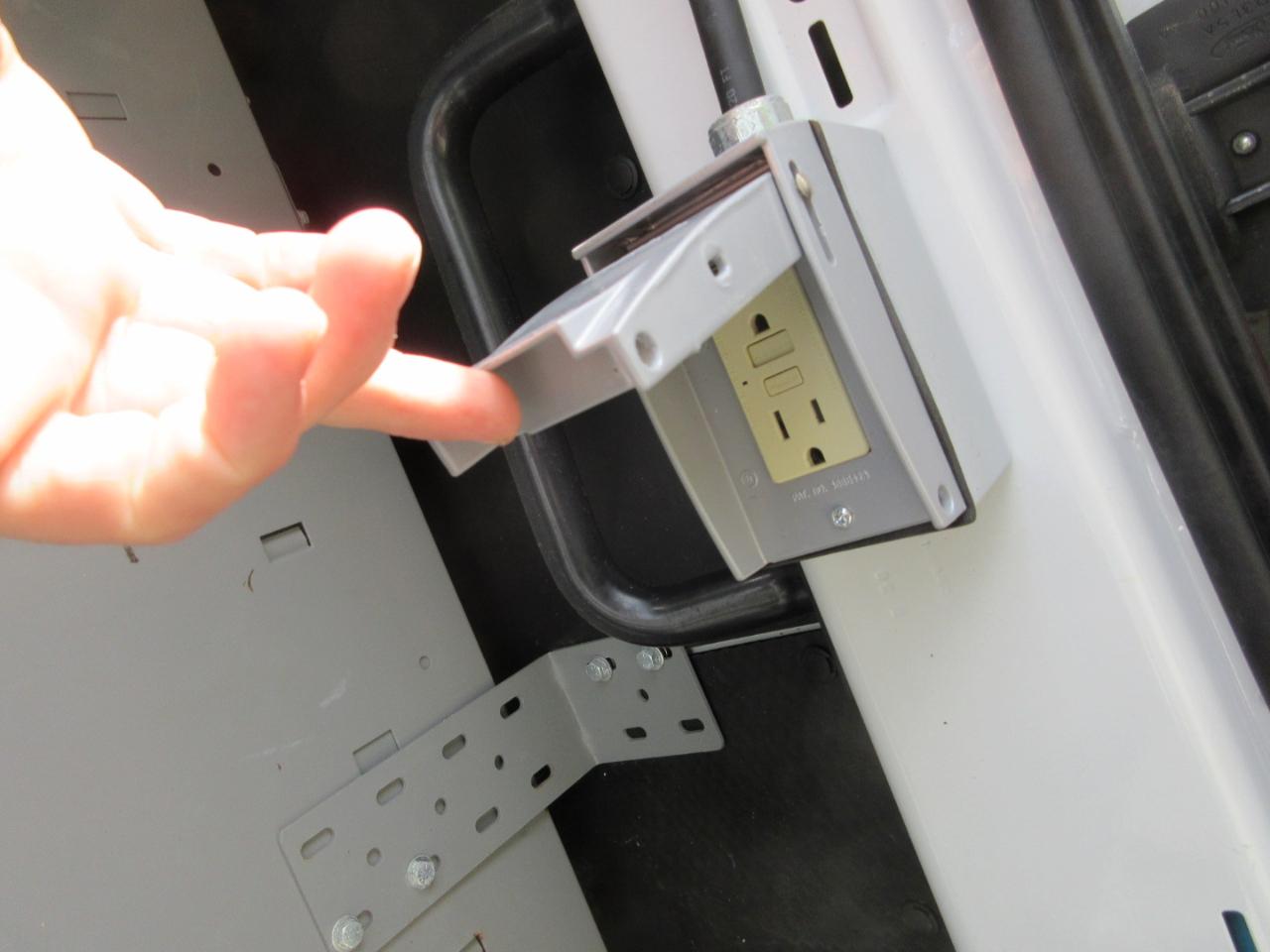 Ford Transit Van T-150 130" Low Rf 8600 GVWR Sliding RH Dr 2019