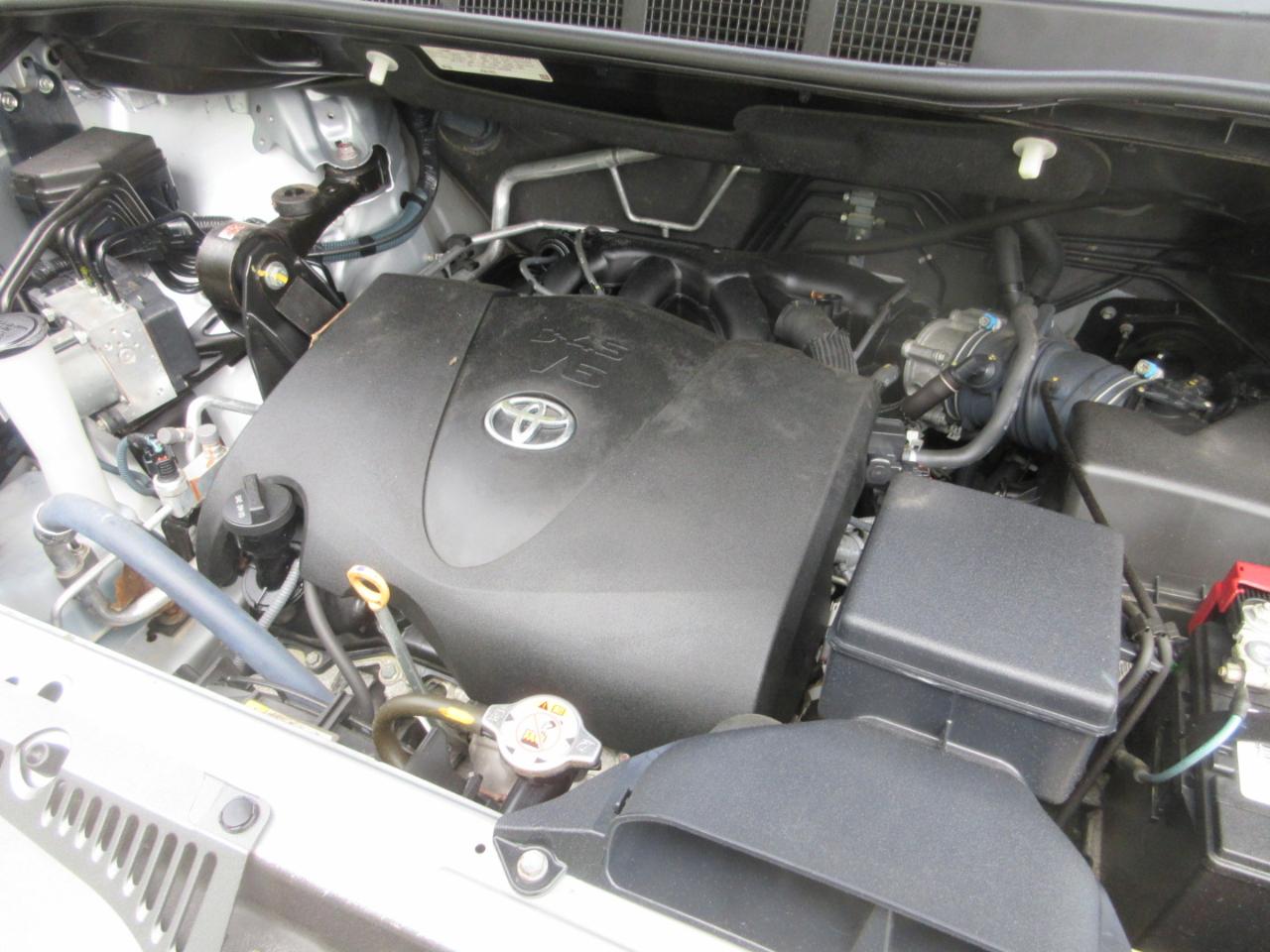 Toyota Sienna XLE Auto Access Seat FWD 7-Passenger (Natl) 2020