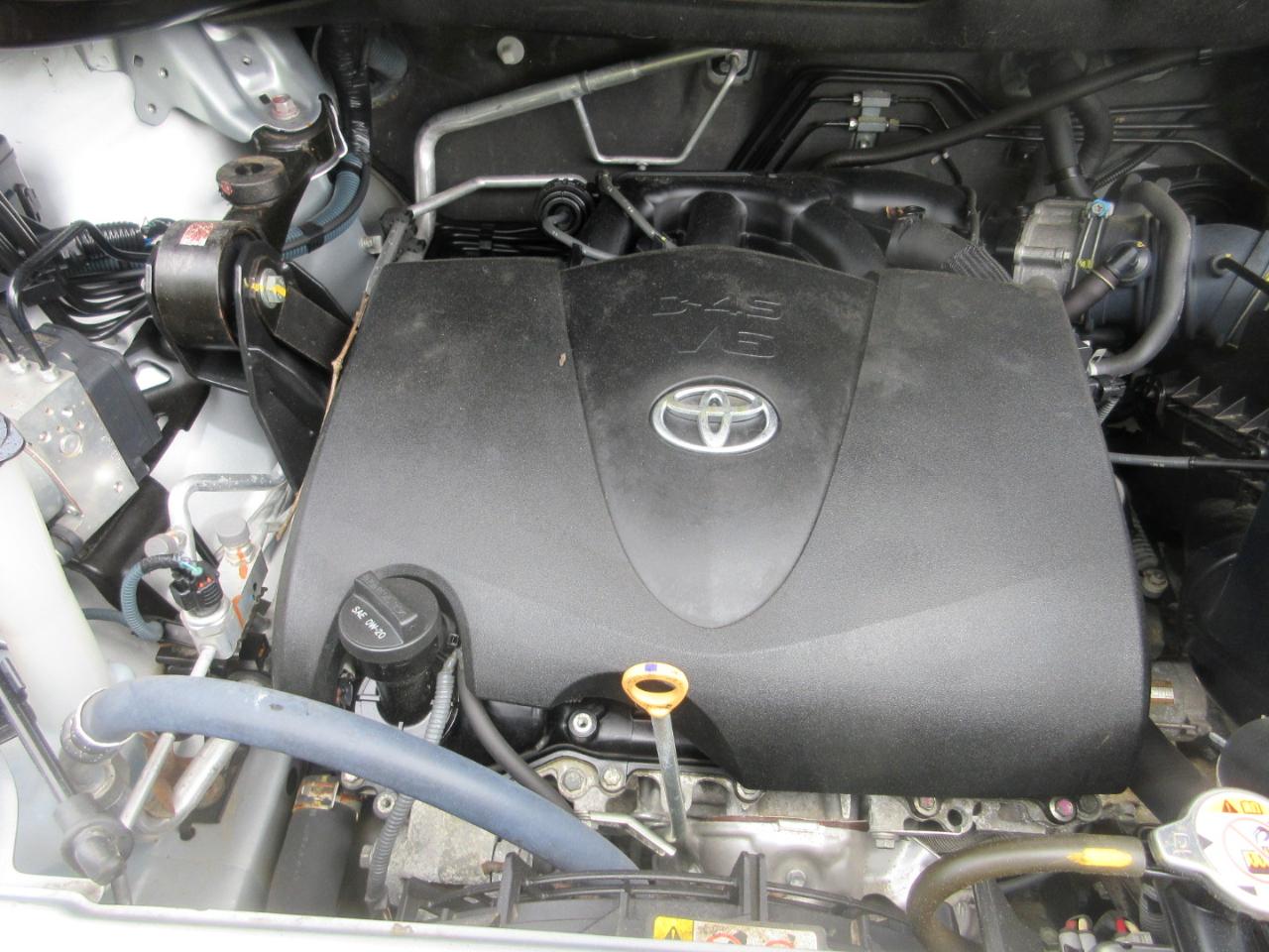 Toyota Sienna XLE Auto Access Seat FWD 7-Passenger (Natl) 2020
