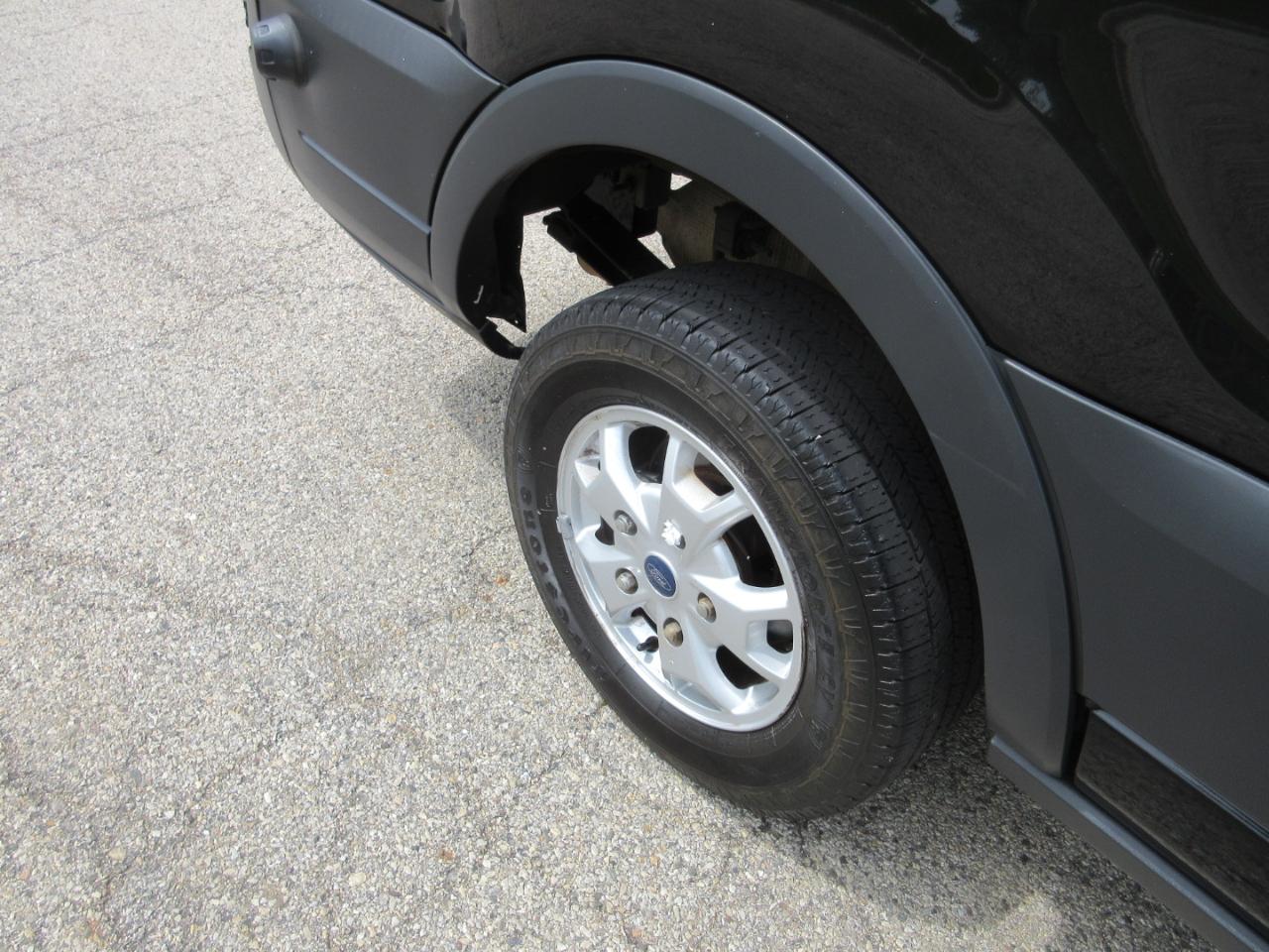 Ford Transit Cargo Van T-250 148" Med Rf 9000 GVWR Sliding RH Dr 2015