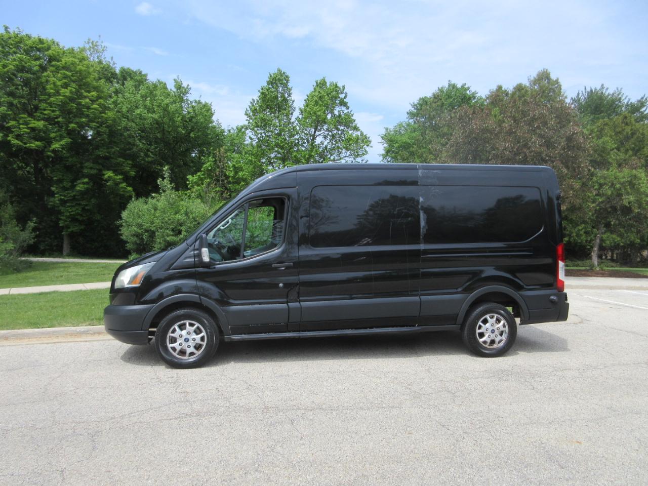Ford Transit Cargo Van T-250 148" Med Rf 9000 GVWR Sliding RH Dr 2015