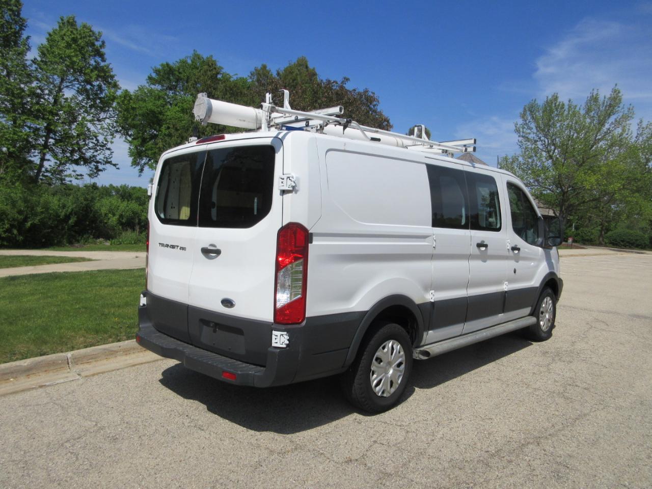 Ford Transit Cargo Van T-250 130" Low Rf 9000 GVWR Swing-Out RH Dr 2015