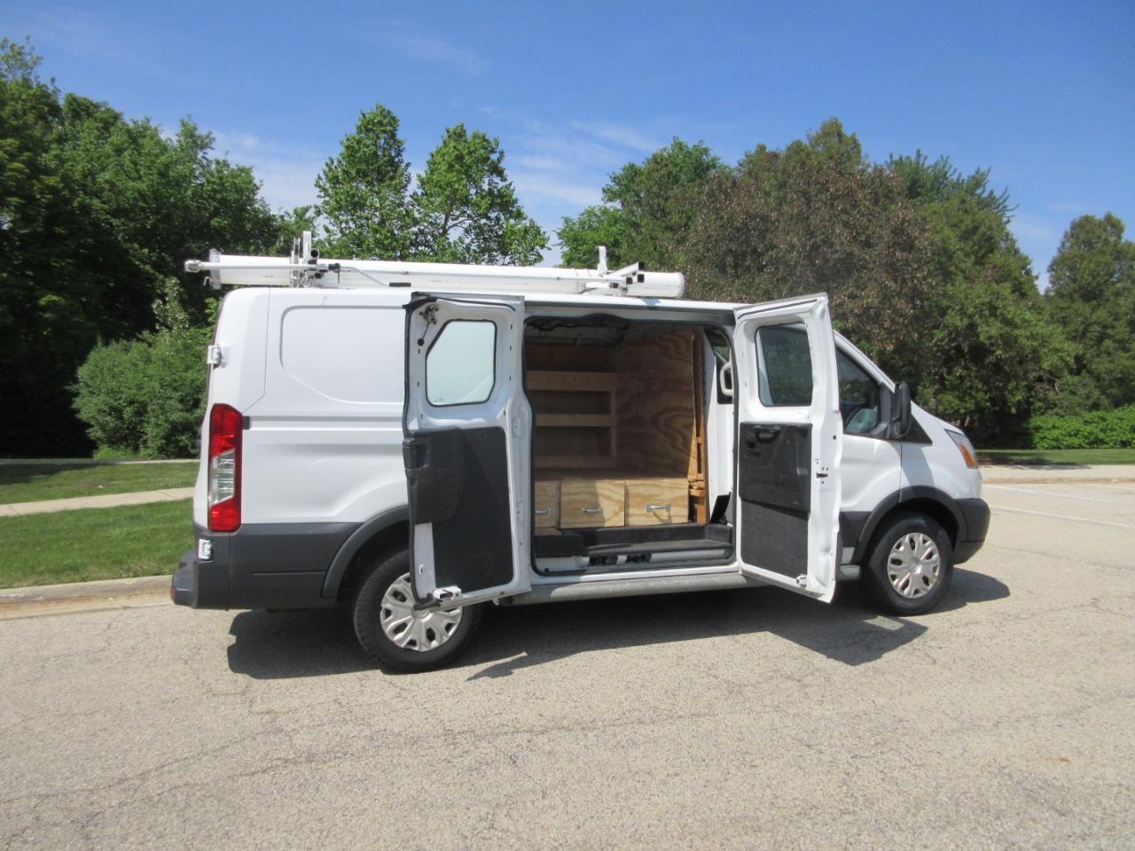 Ford Transit Cargo Van T-250 130" Low Rf 9000 GVWR Swing-Out RH Dr 2015