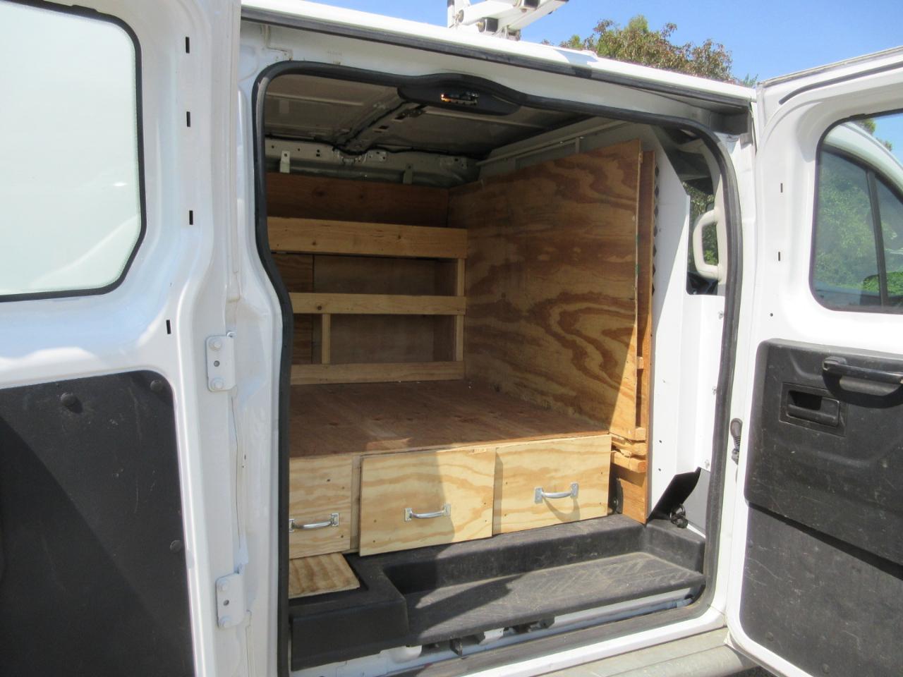 Ford Transit Cargo Van T-250 130" Low Rf 9000 GVWR Swing-Out RH Dr 2015