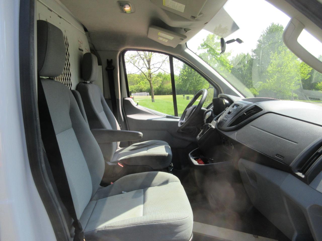 Ford Transit Cargo Van T-250 130" Low Rf 9000 GVWR Swing-Out RH Dr 2015