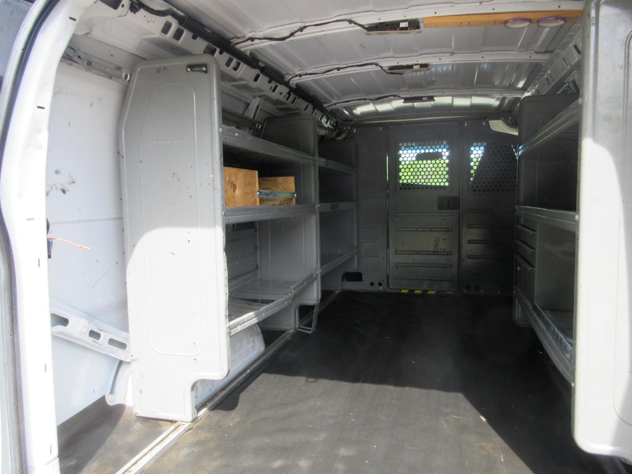 Chevrolet Express Cargo Van RWD 2500 135" 2019