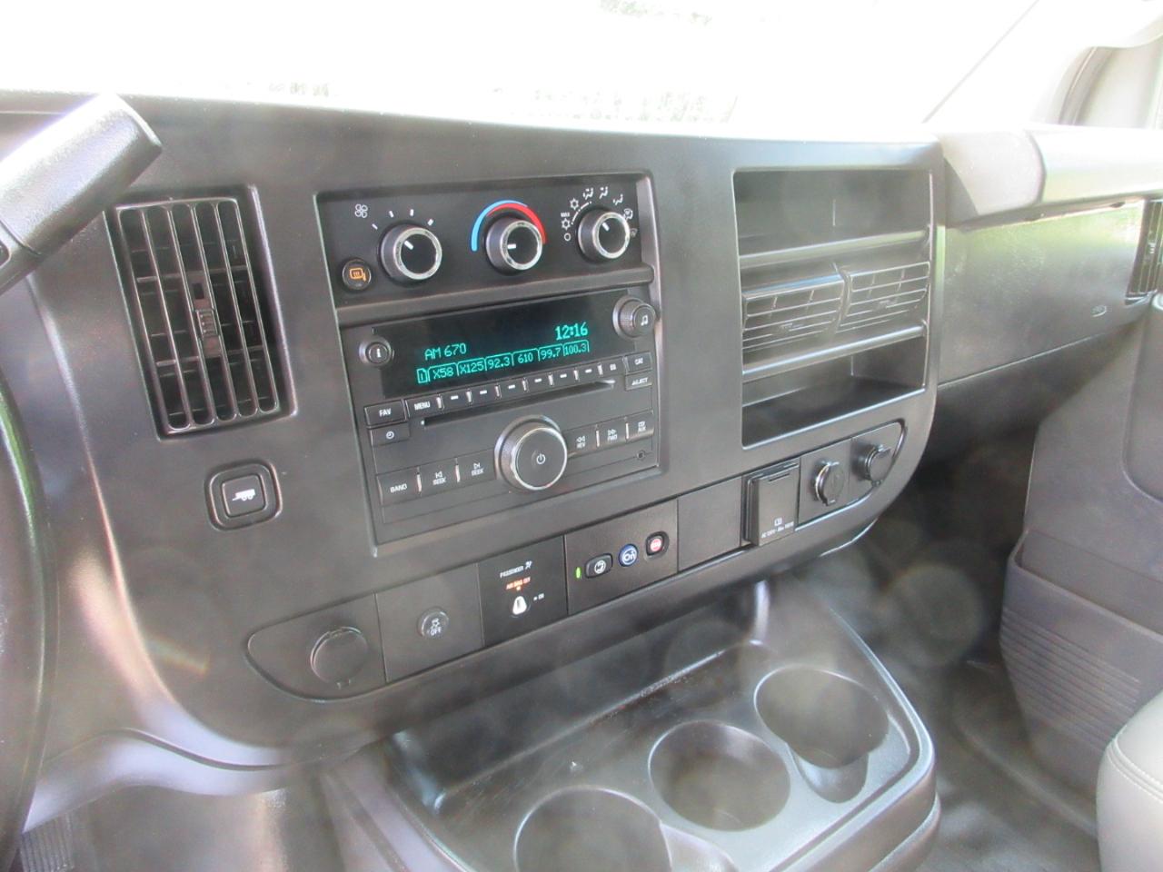 Chevrolet Express Cargo Van RWD 2500 135" 2019