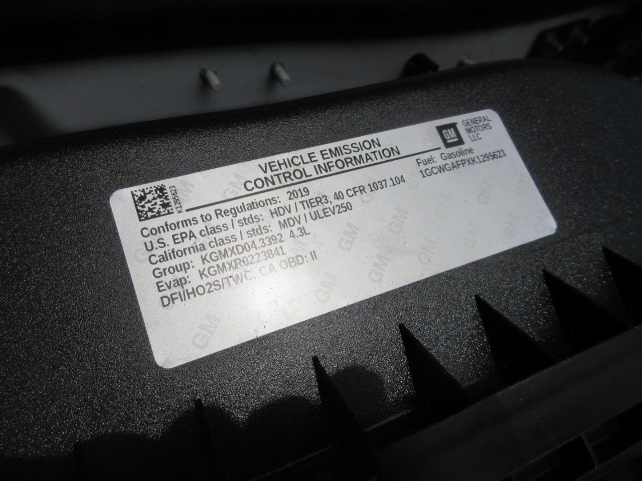 Chevrolet Express Cargo Van RWD 2500 135" 2019