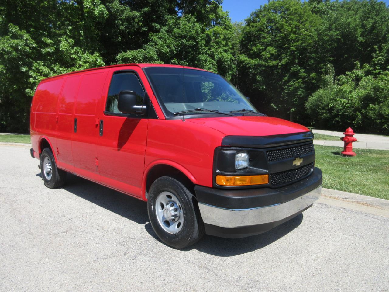 Chevrolet Express Cargo Van RWD 2500 135" 2017