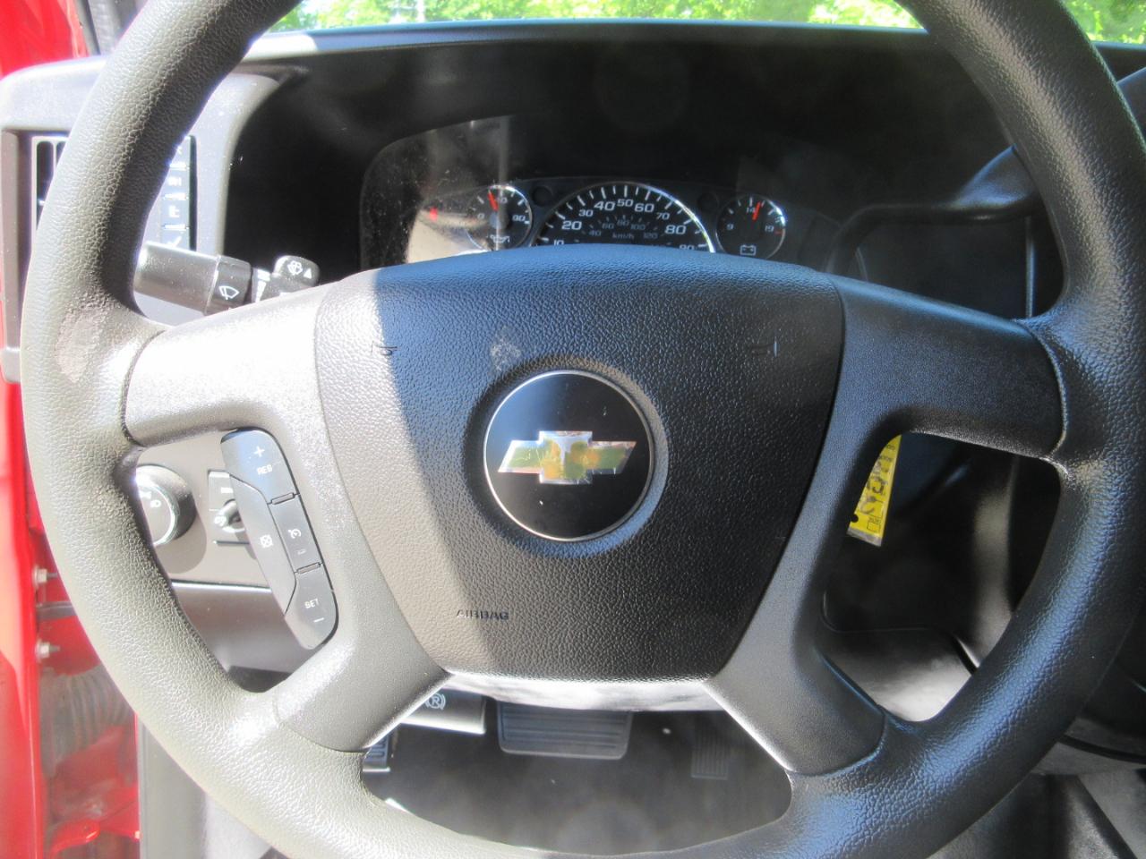 Chevrolet Express Cargo Van RWD 2500 135" 2017