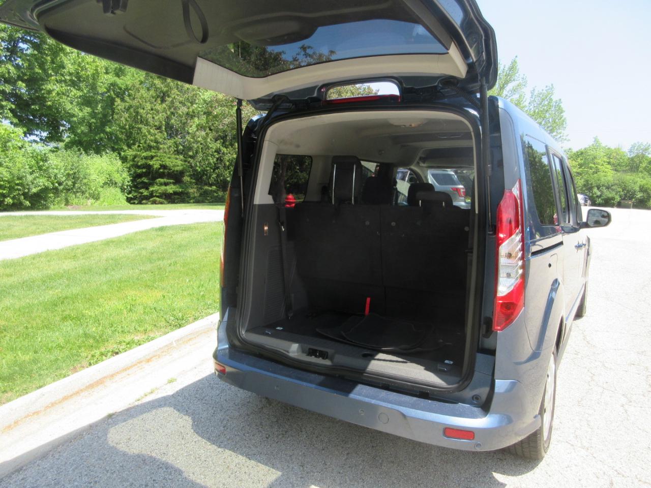 Ford Transit Connect Wagon XLT LWB w/Rear Liftgate 2022