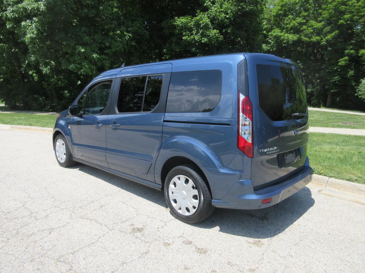 Ford Transit Connect Wagon XLT LWB w/Rear Liftgate 2022