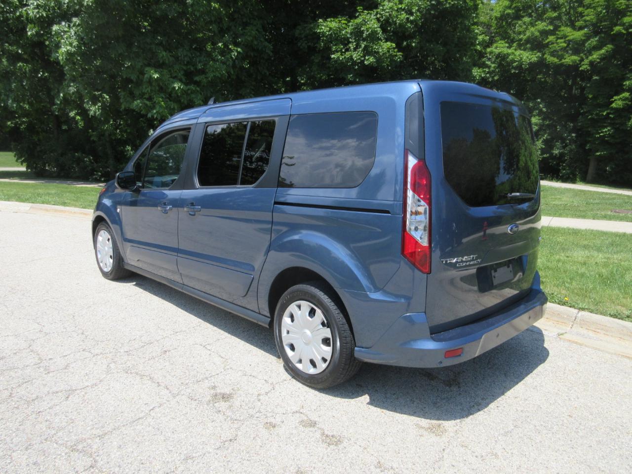 Ford Transit Connect Wagon XLT LWB w/Rear Liftgate 2022