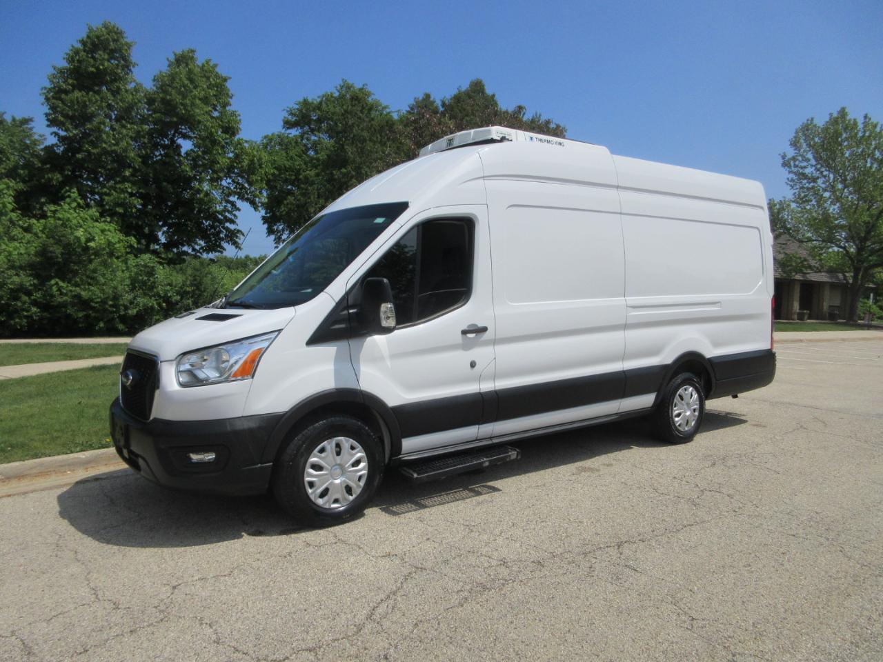 Ford Transit Cargo Van T-350 148" EL Hi Rf 9500 GVWR RWD 2022