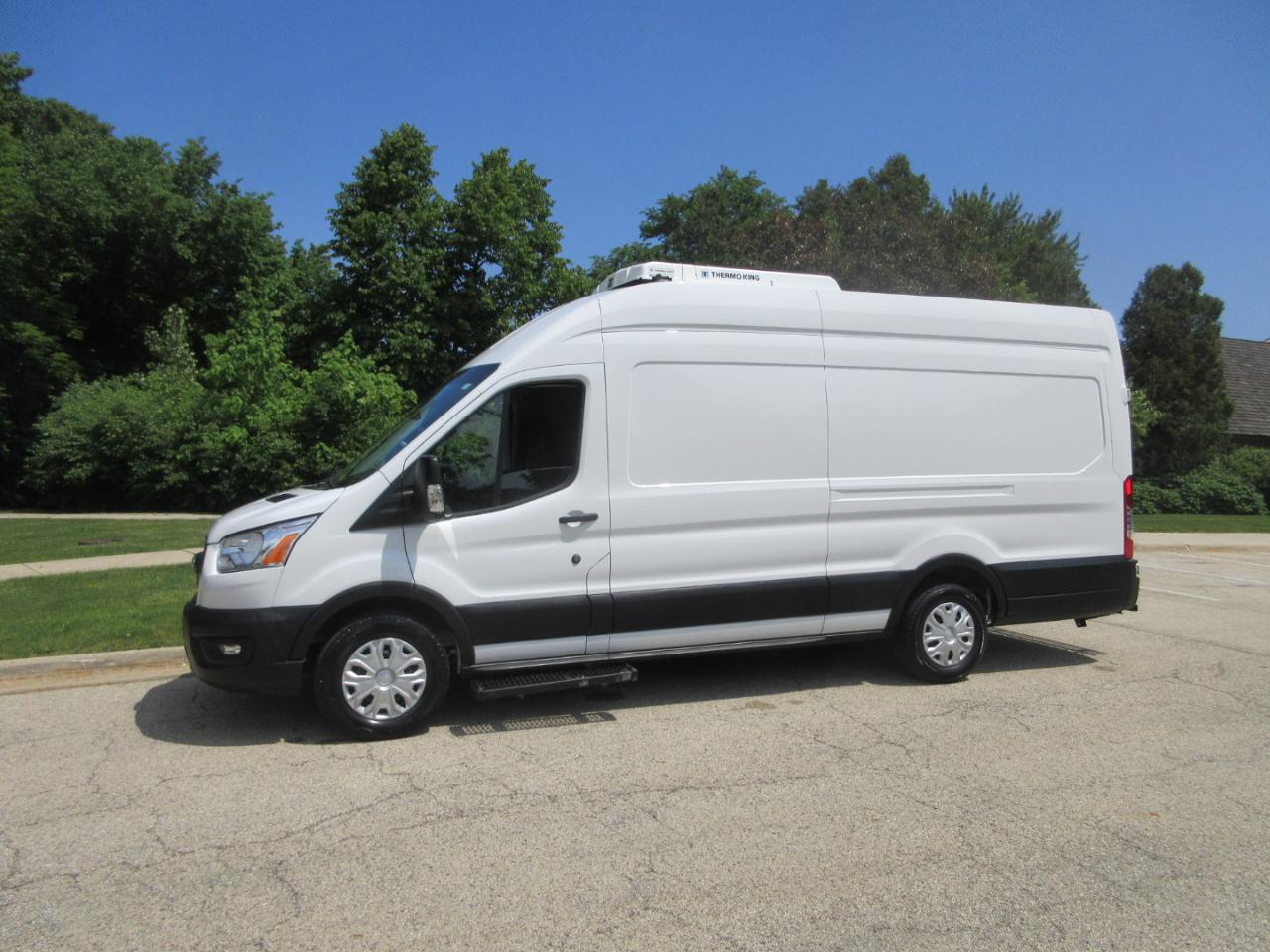 Ford Transit Cargo Van T-350 148" EL Hi Rf 9500 GVWR RWD 2022