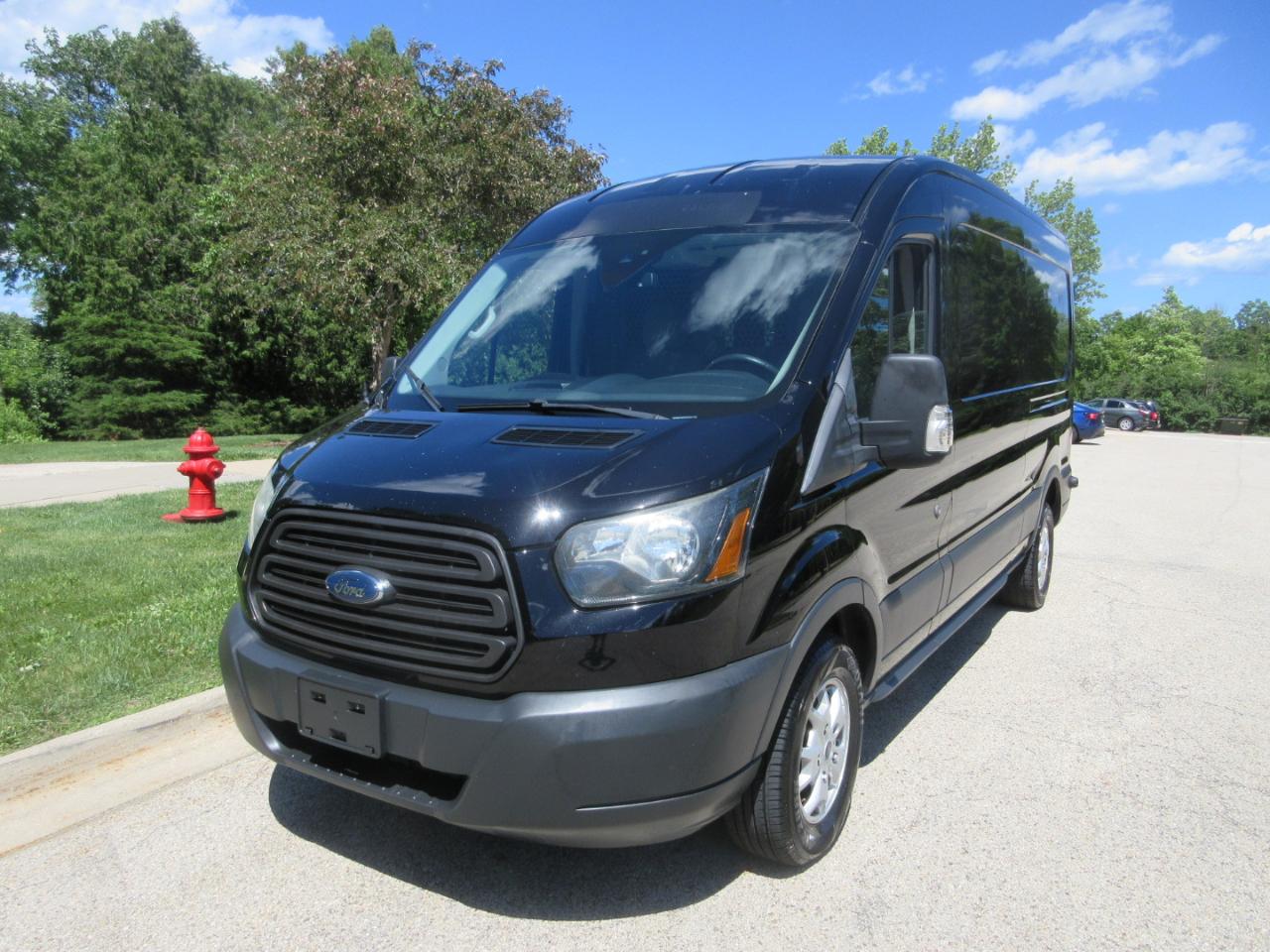 Ford Transit Cargo Van T-250 148" Med Rf 9000 GVWR Sliding RH Dr 2016