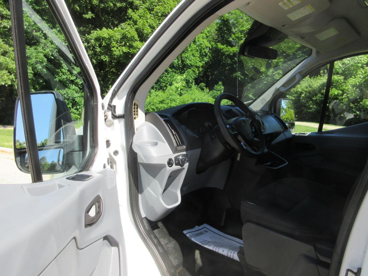 Ford Transit Cargo Van T-150 130" Low Rf 8600 GVWR Swing-Out RH Dr 2015