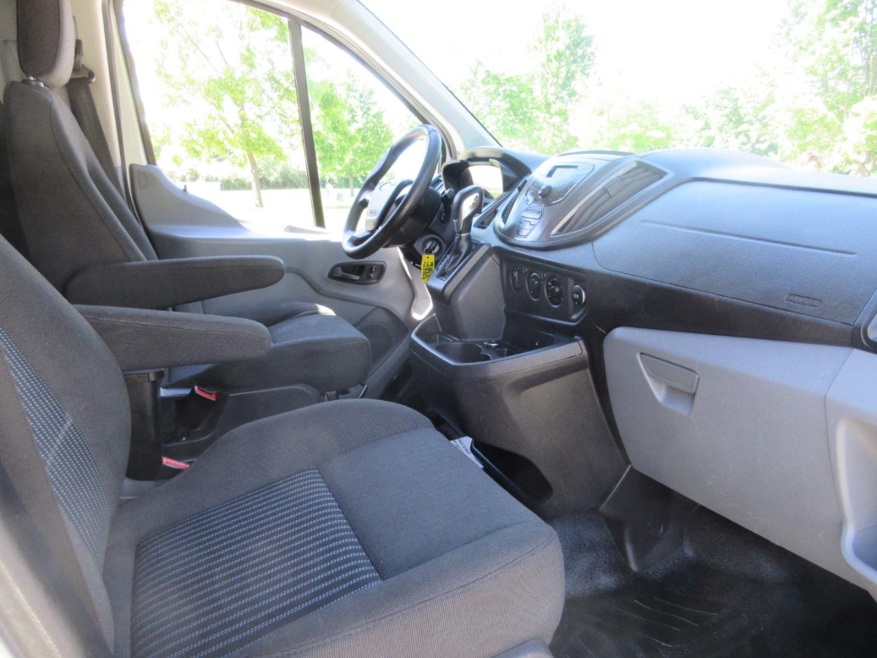 Ford Transit Cargo Van T-150 130" Low Rf 8600 GVWR Swing-Out RH Dr 2015