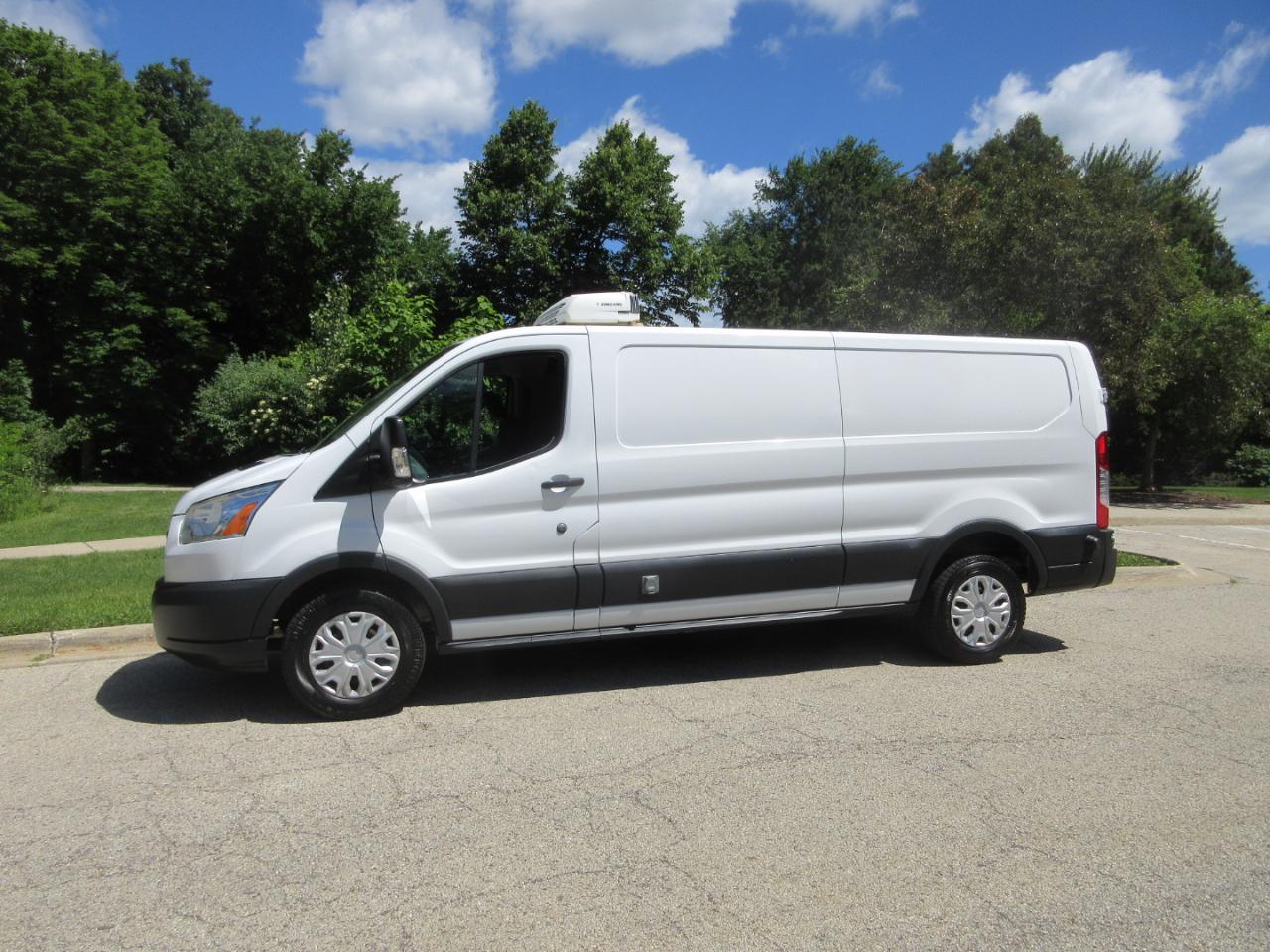 Ford Transit Van T-250 148" Low Rf 9000 GVWR Swing-Out RH Dr 2017