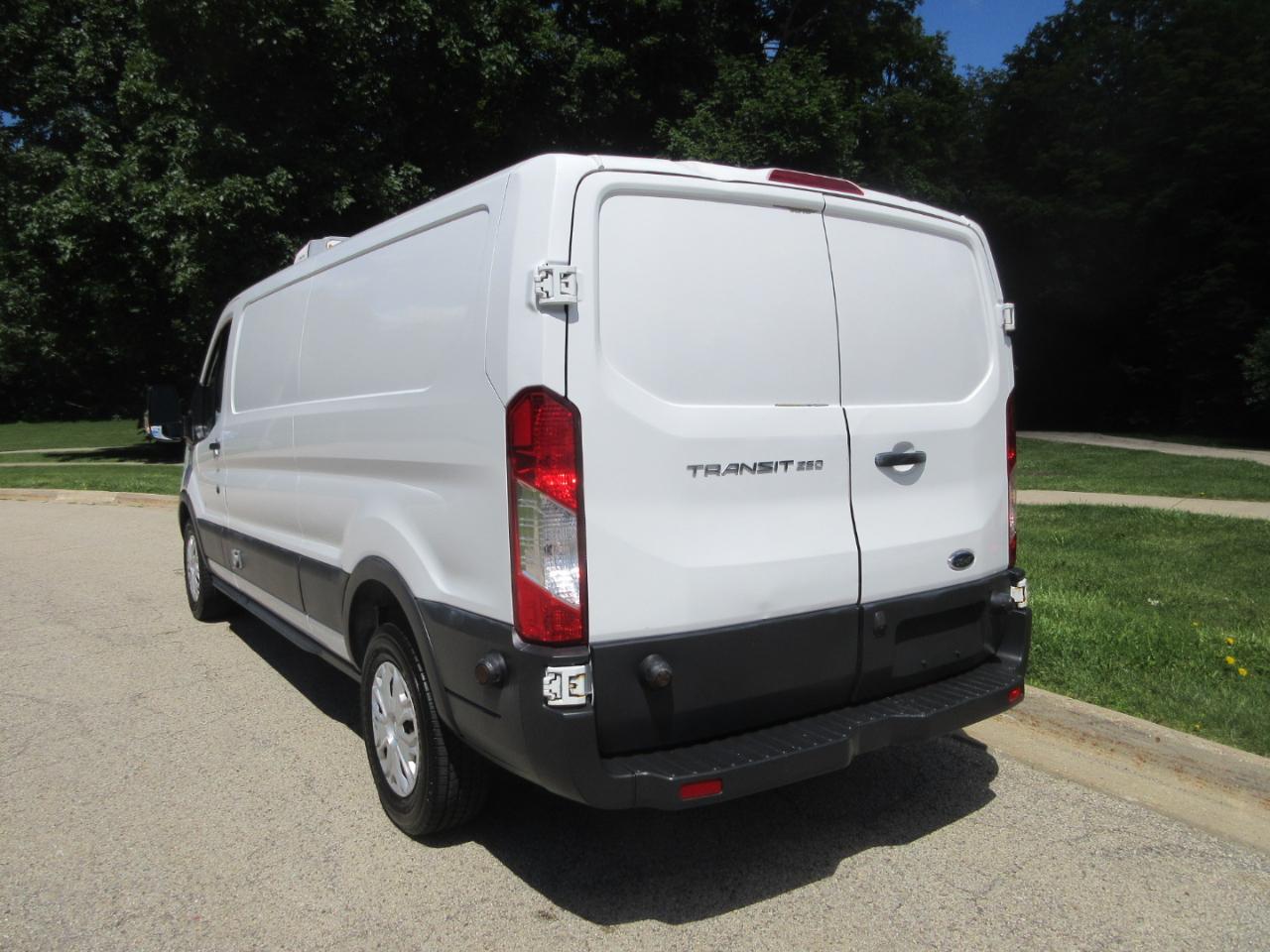 Ford Transit Van T-250 148" Low Rf 9000 GVWR Swing-Out RH Dr 2017