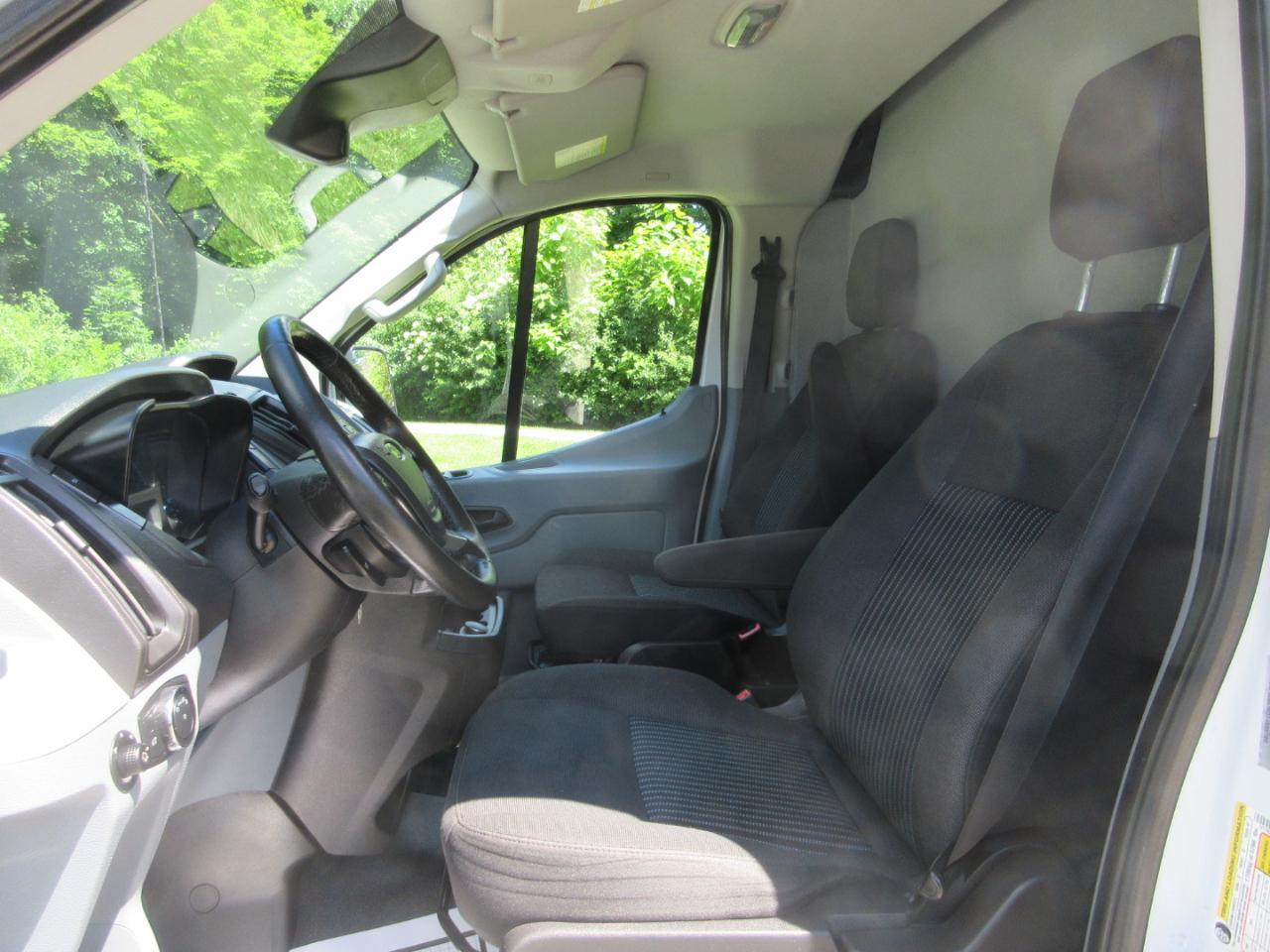 Ford Transit Van T-250 148" Low Rf 9000 GVWR Swing-Out RH Dr 2017