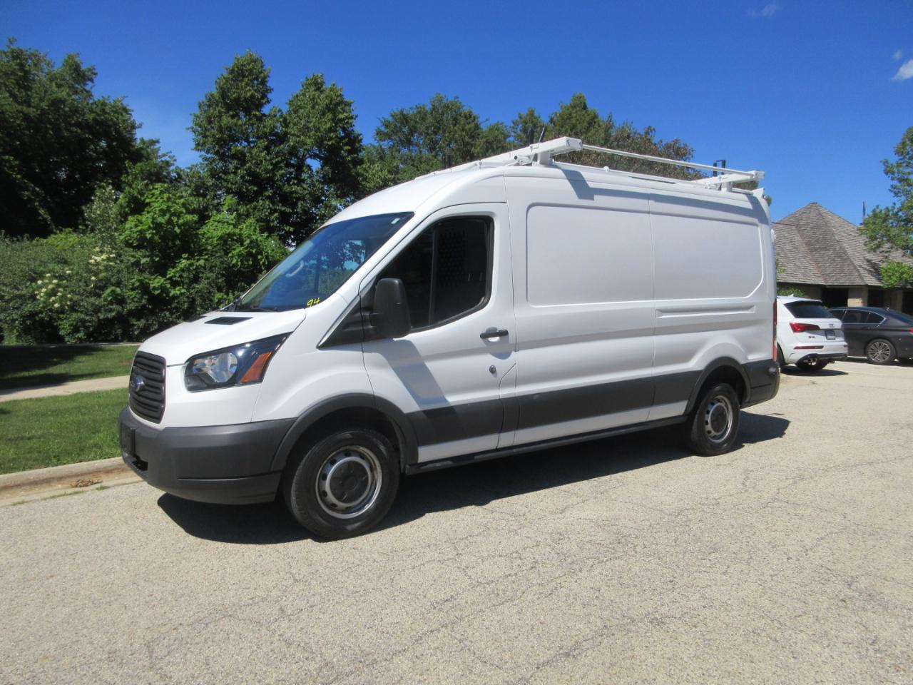 Ford Transit Van T-250 148" Med Rf 9000 GVWR Sliding RH Dr 2018