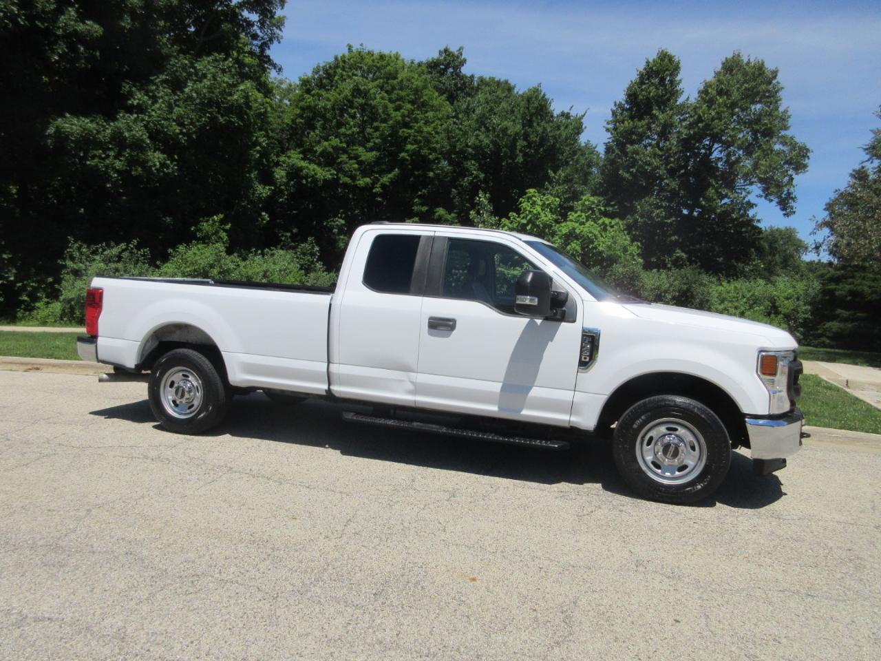 Ford Super Duty F-250 SRW XL 2WD SuperCab 8' Box 2020