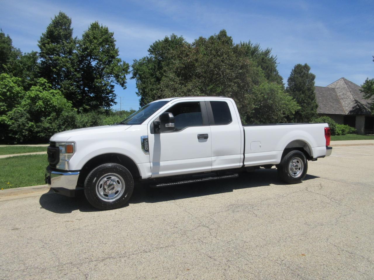 Ford Super Duty F-250 SRW XL 2WD SuperCab 8' Box 2020