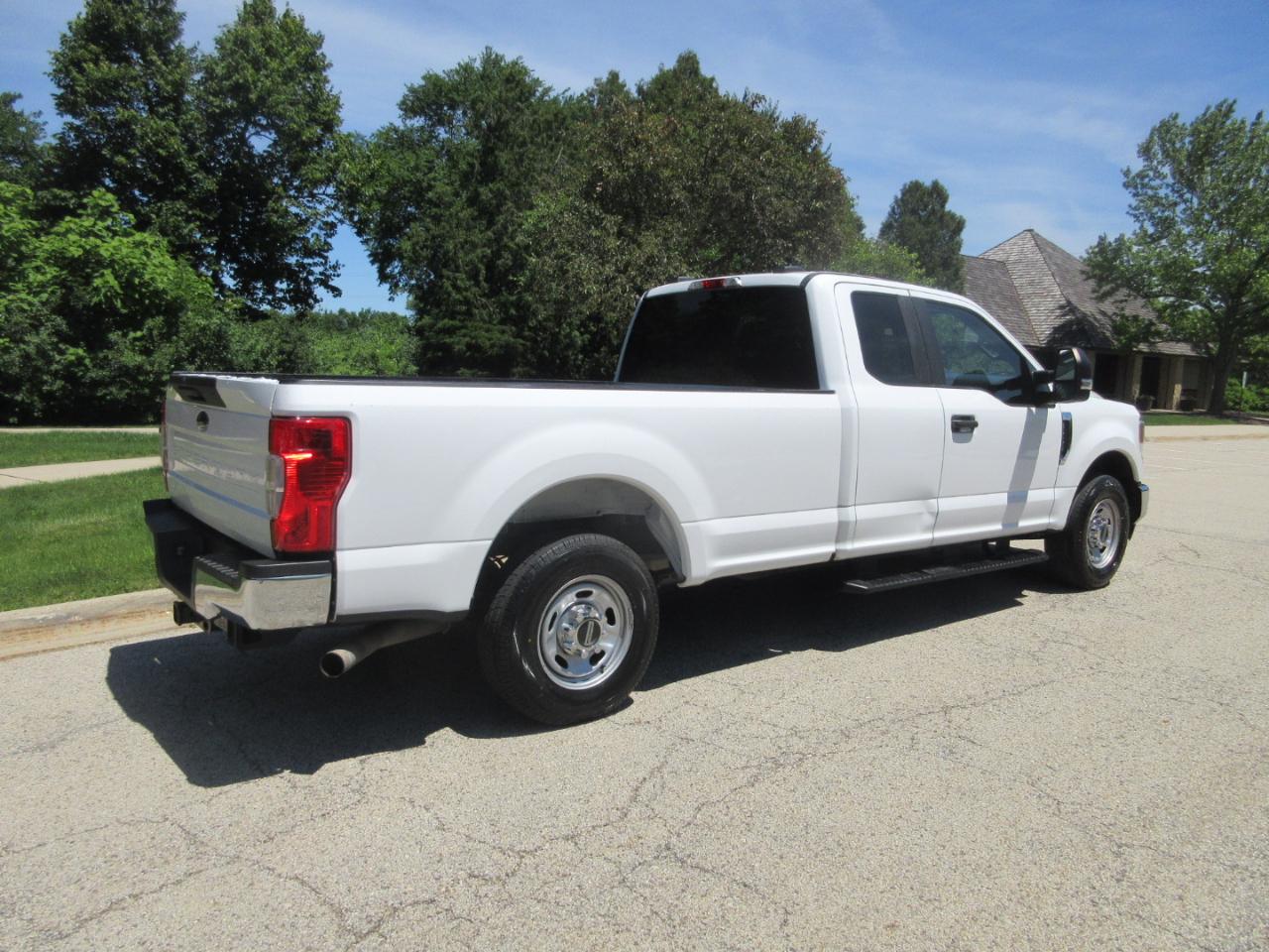 Ford Super Duty F-250 SRW XL 2WD SuperCab 8' Box 2020