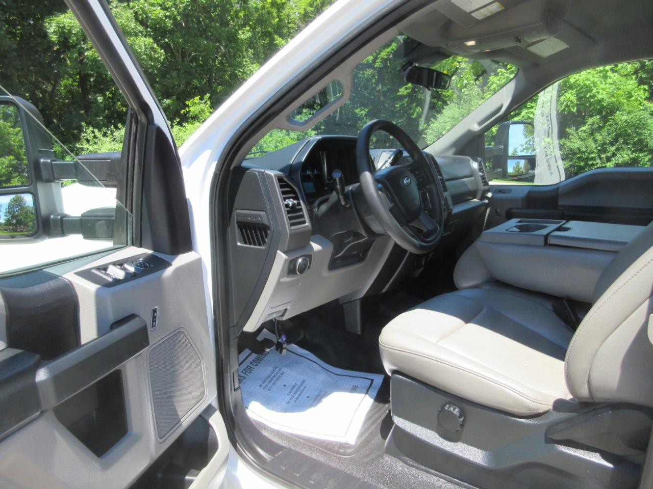 Ford Super Duty F-250 SRW XL 2WD SuperCab 8' Box 2020