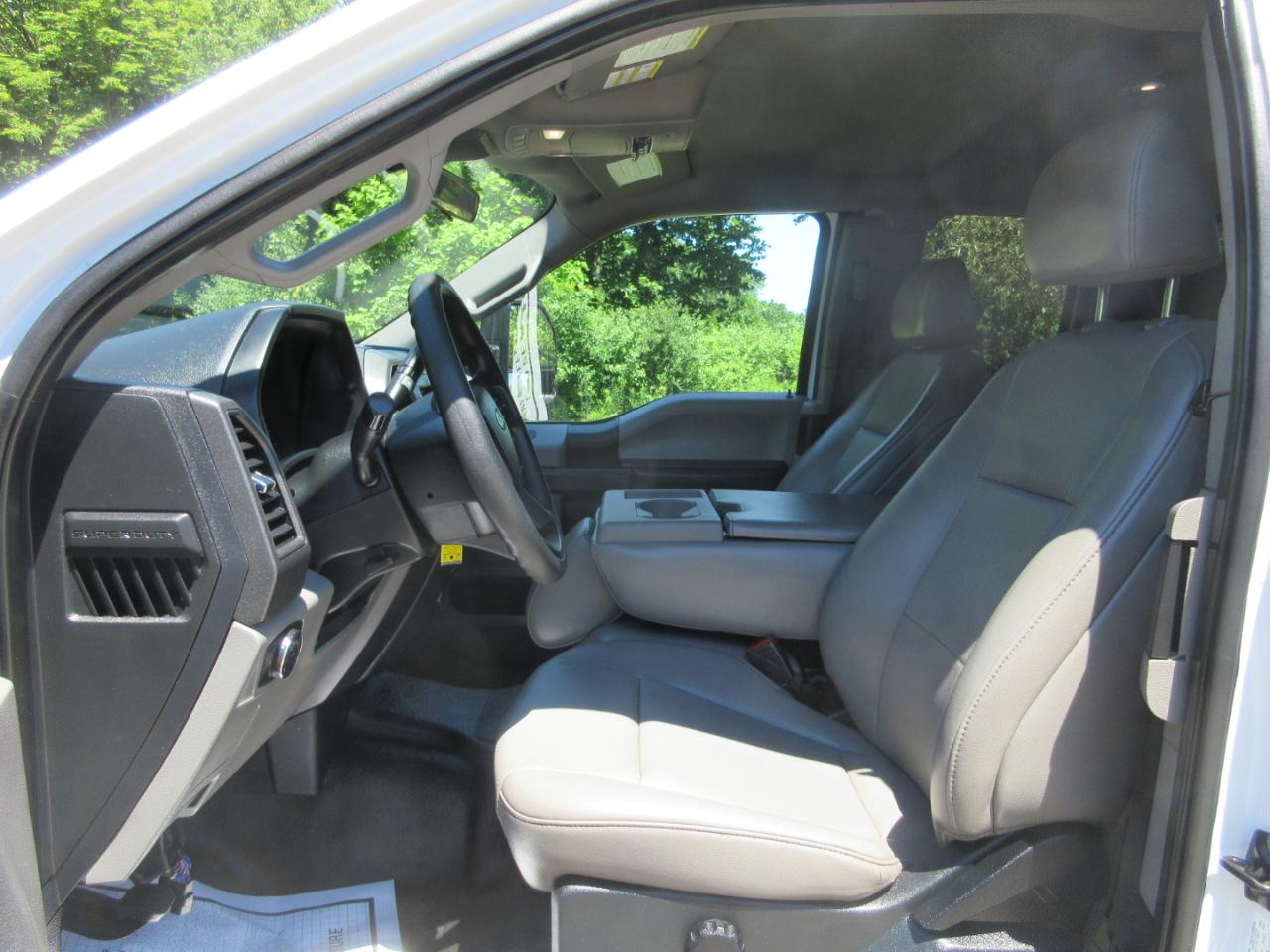 Ford Super Duty F-250 SRW XL 2WD SuperCab 8' Box 2020