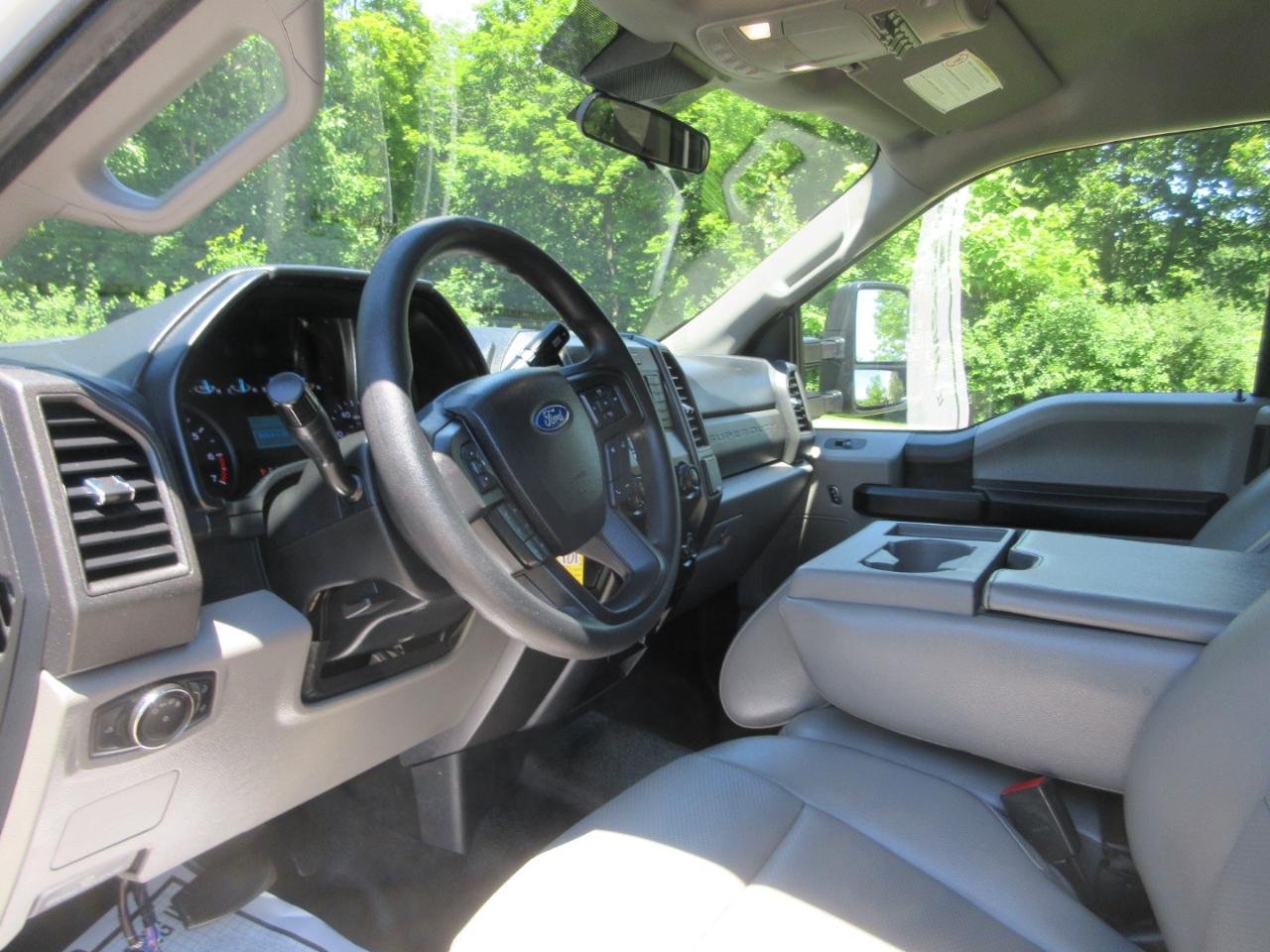 Ford Super Duty F-250 SRW XL 2WD SuperCab 8' Box 2020