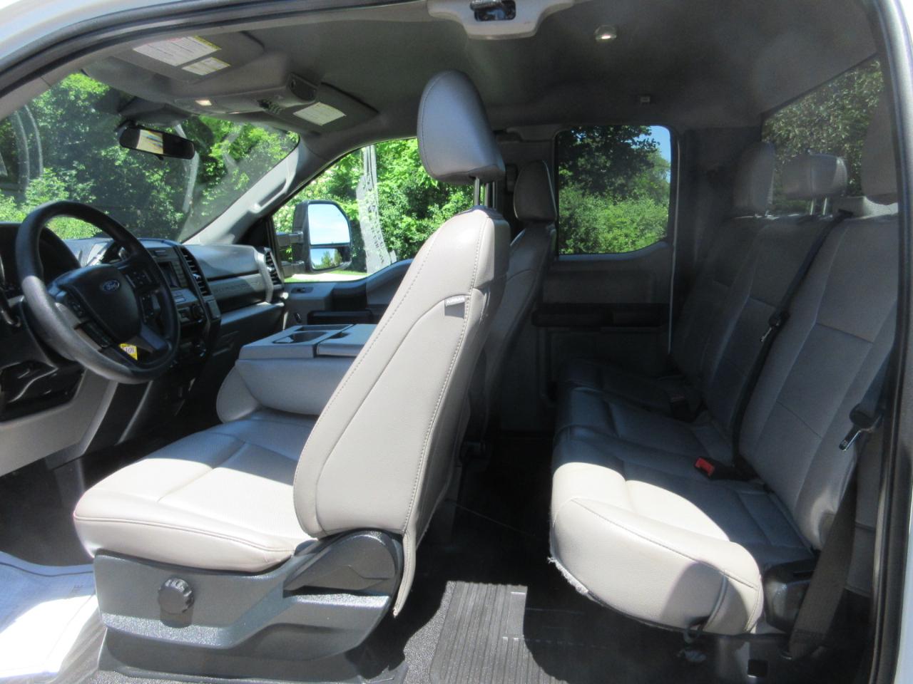 Ford Super Duty F-250 SRW XL 2WD SuperCab 8' Box 2020